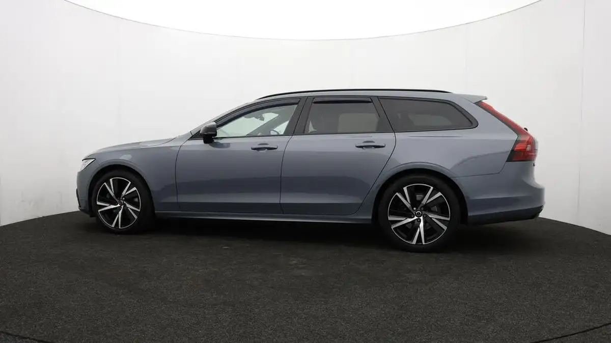 2022-volvo-v90-20td-b4-r-design-big-74