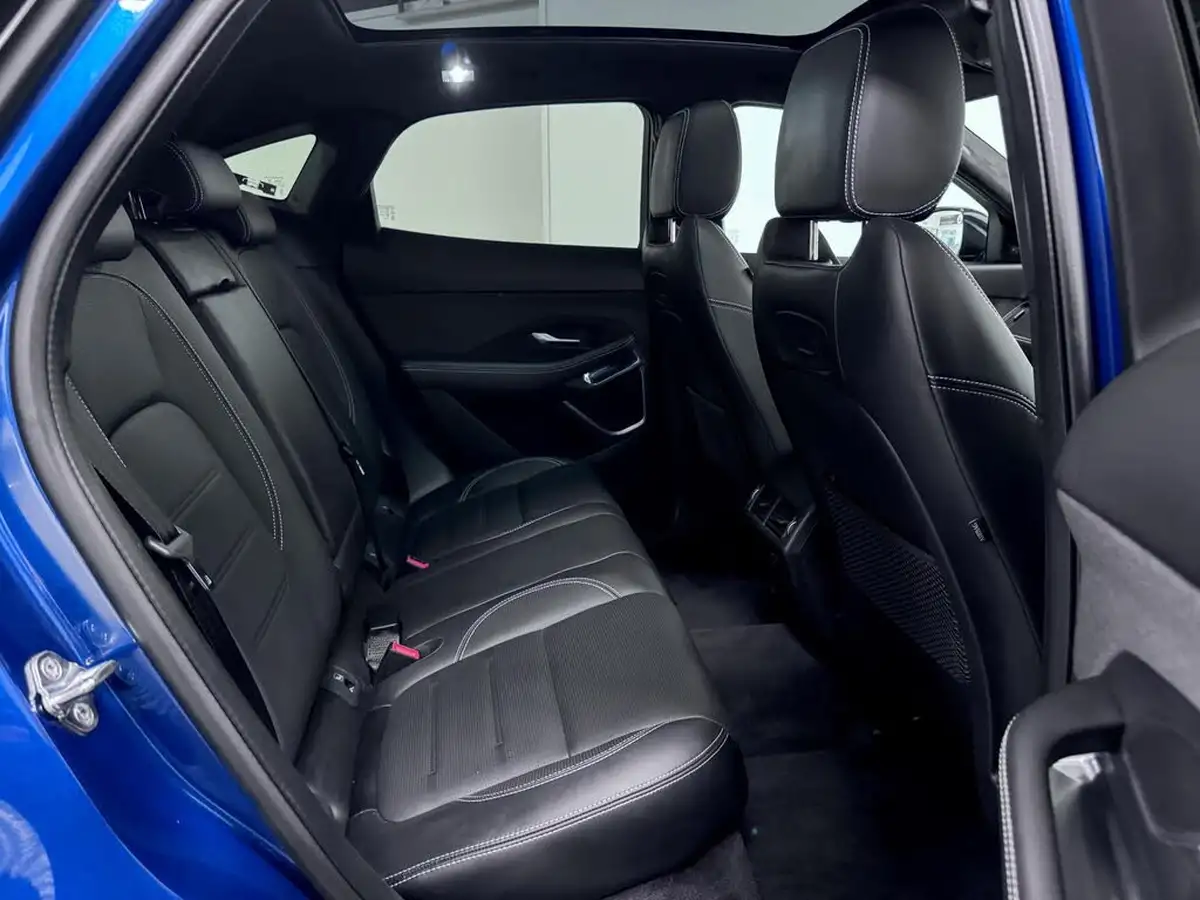 2021-jaguar-e-pace-20-d200-r-dynamic-hse-big-27