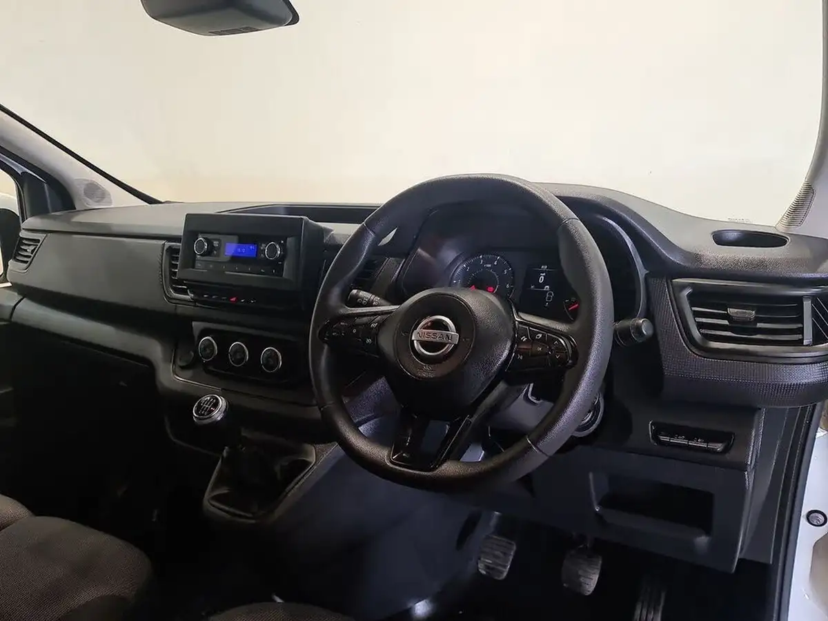 2023-nissan-primastar-20dci-acenta-28-l1h1-110pseu6d-big-4