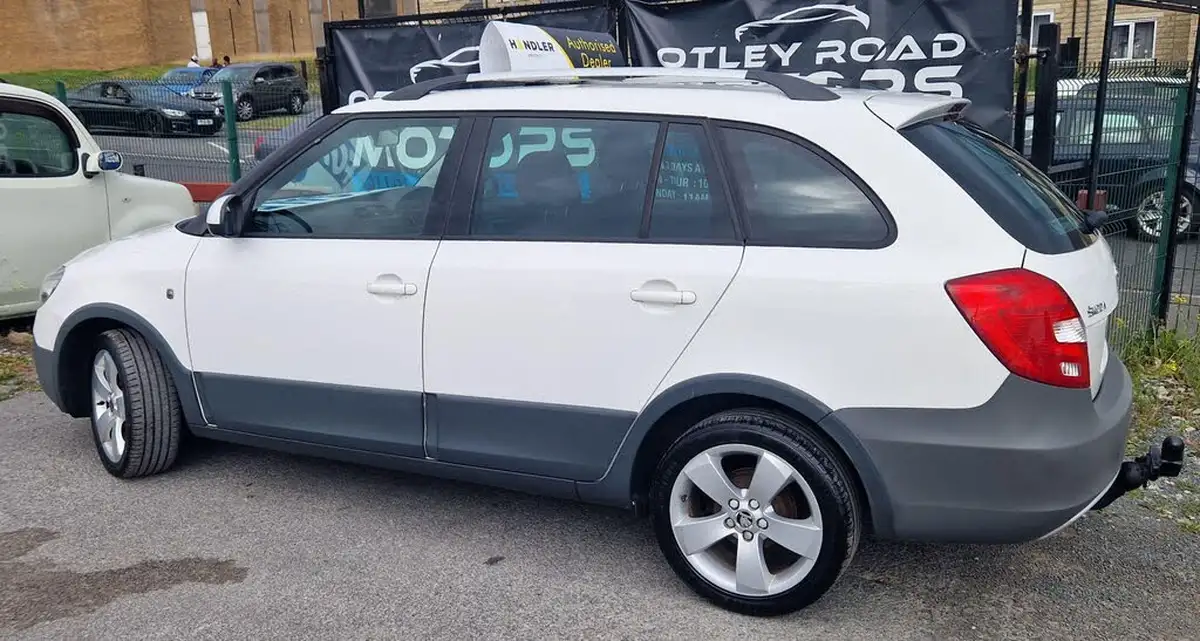 2013-skoda-fabia-16td-scout-big-24