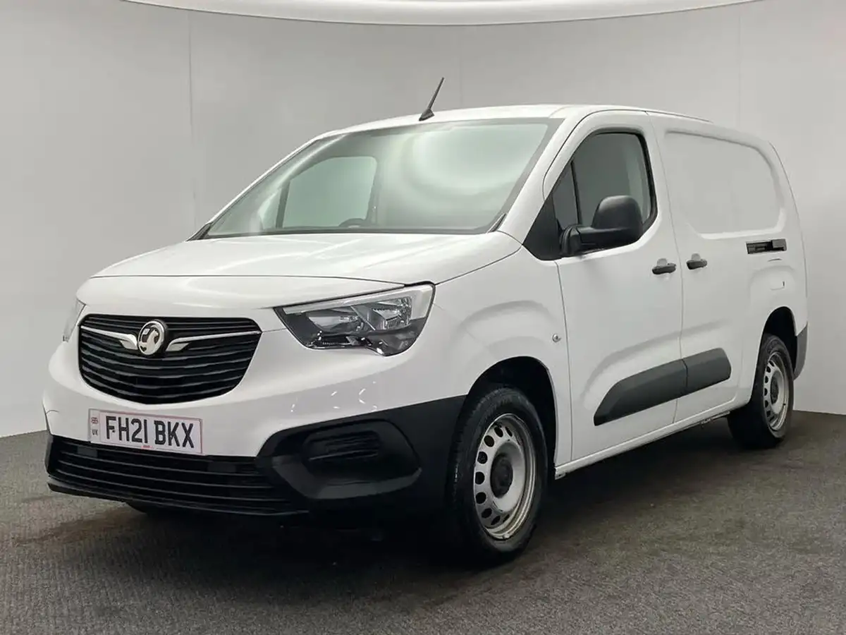 2021-vauxhall-combo-15cdti-edition-2300-100pseu6dt-l2h1-panel-big-41