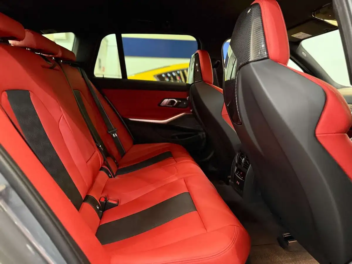 2023-bmw-3-series-30-m3-competition-xdrive-touring-5d-big-28