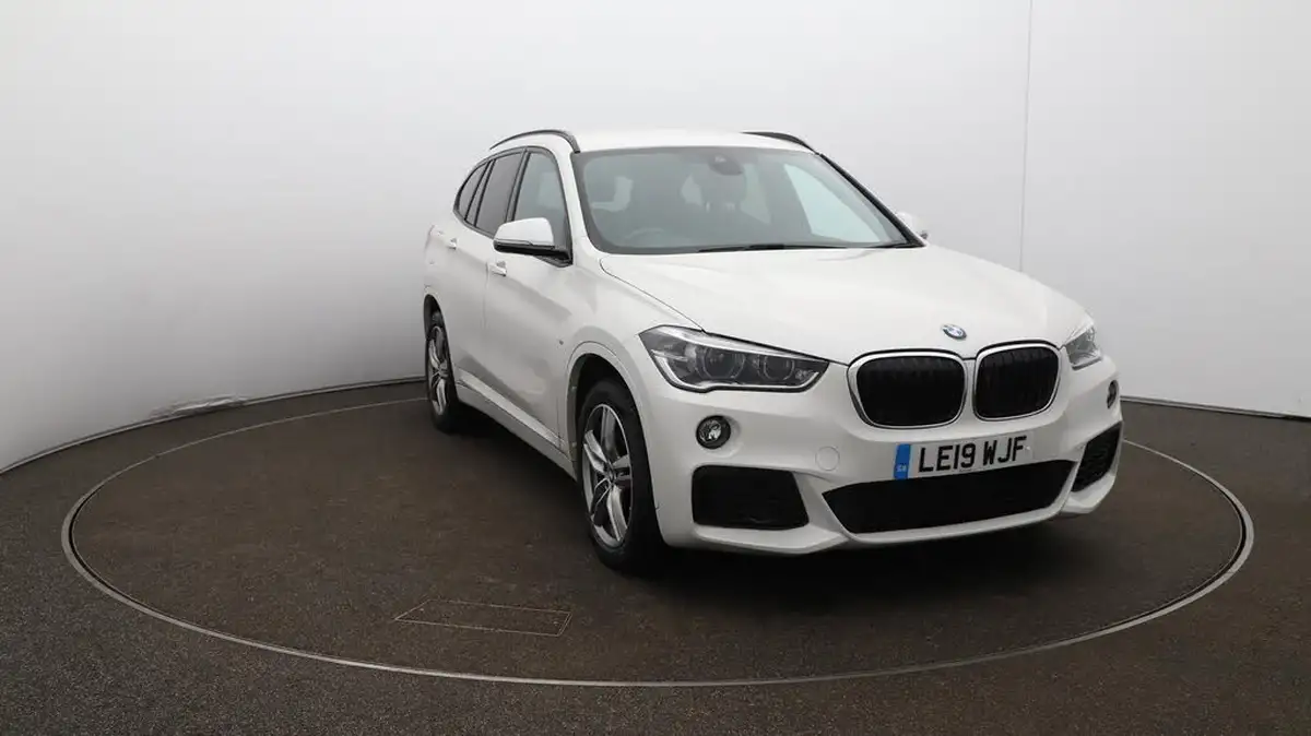 2019-bmw-x1-20-sdrive20i-m-sport-big-42
