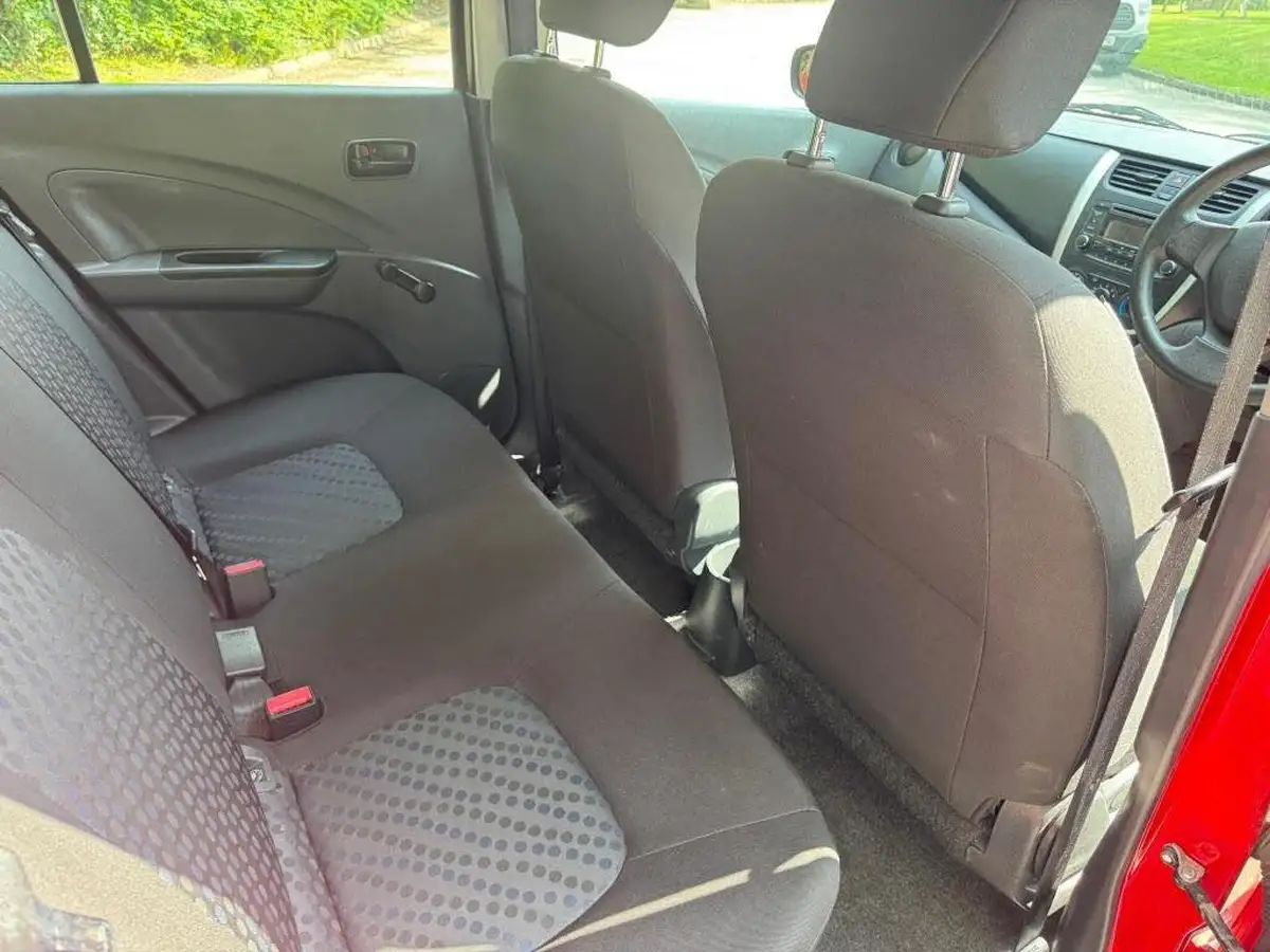 2018-suzuki-celerio-10-sz2-big-10