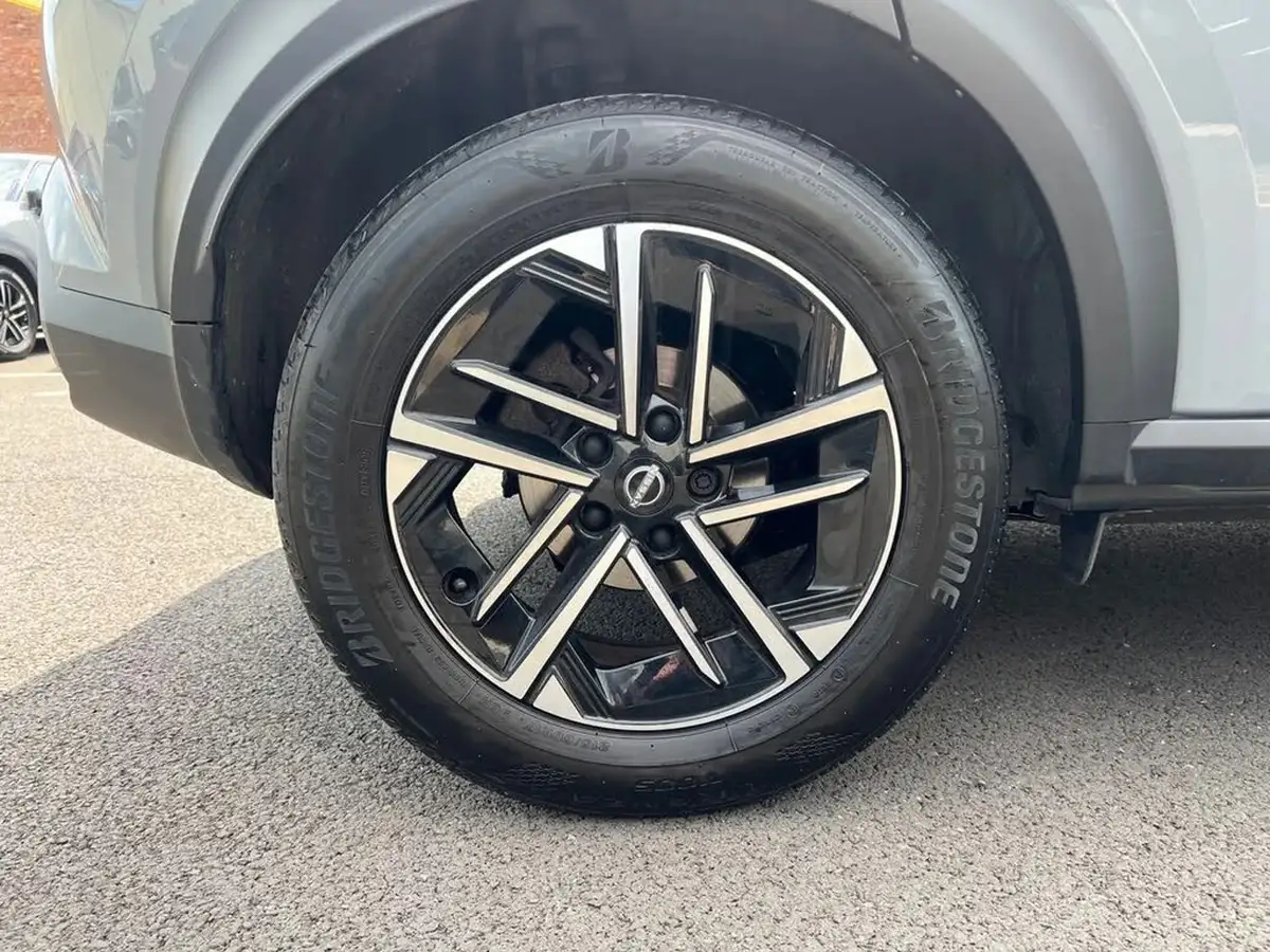 2024-nissan-juke-10-dig-t-n-connecta-big-8