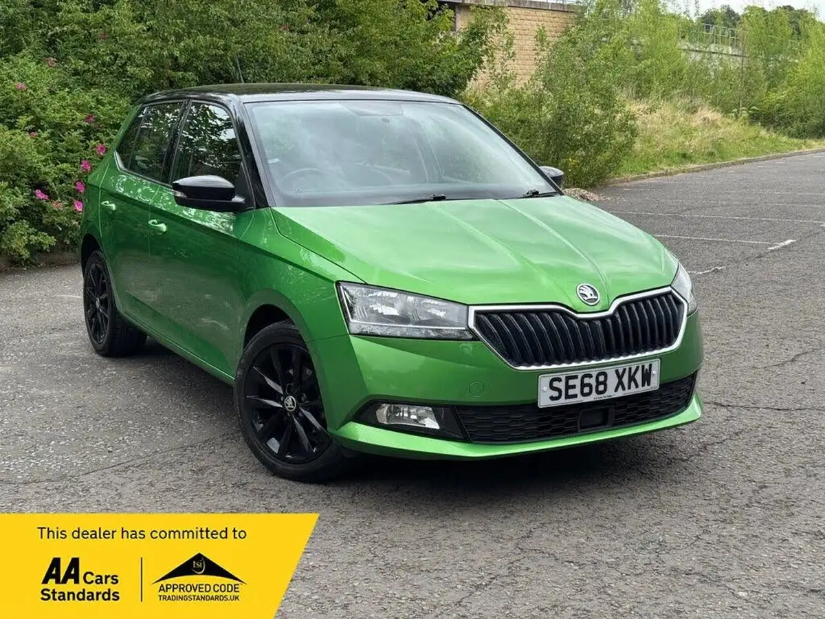 2019-skoda-fabia-10-tsi-colour-edition-big-0