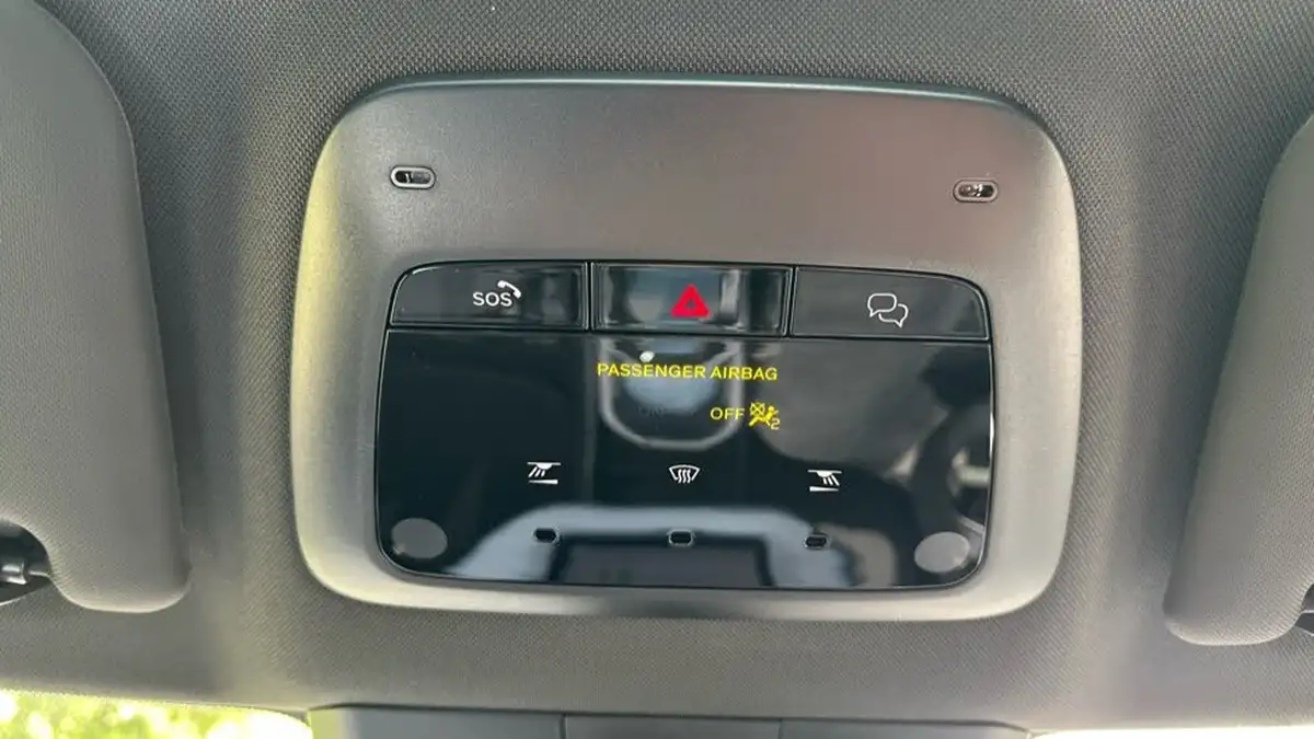 2025-volvo-ex30-e-single-motor-ultra-big-26