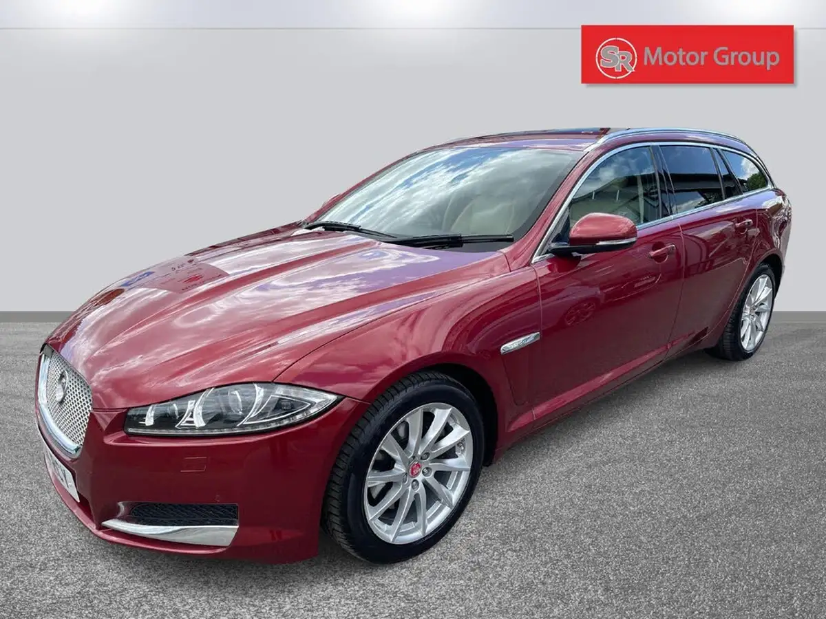 2014-jaguar-xf-30td-premium-luxury-sportbrake-5d-big-11