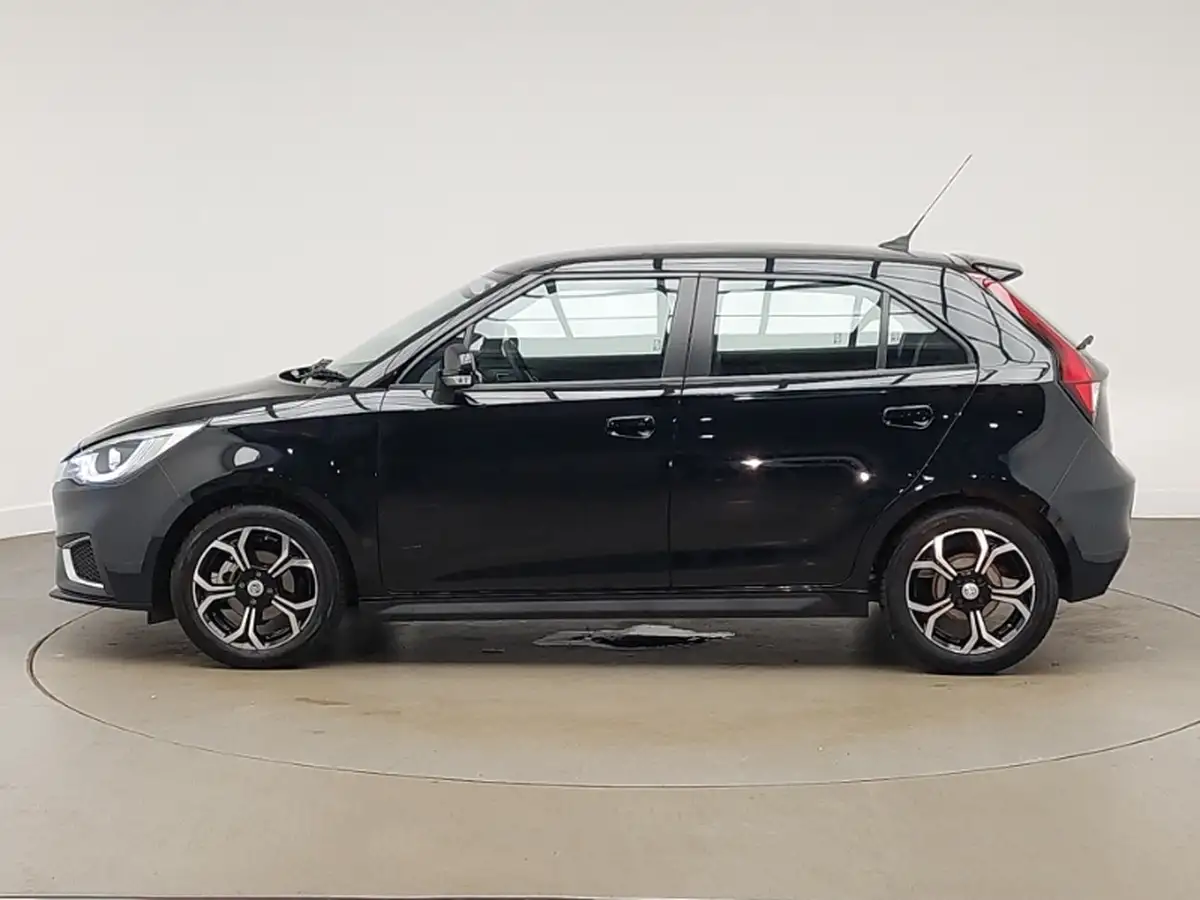 2024-mg-mg3-15-vti-tech-exclusive-nav-big-3