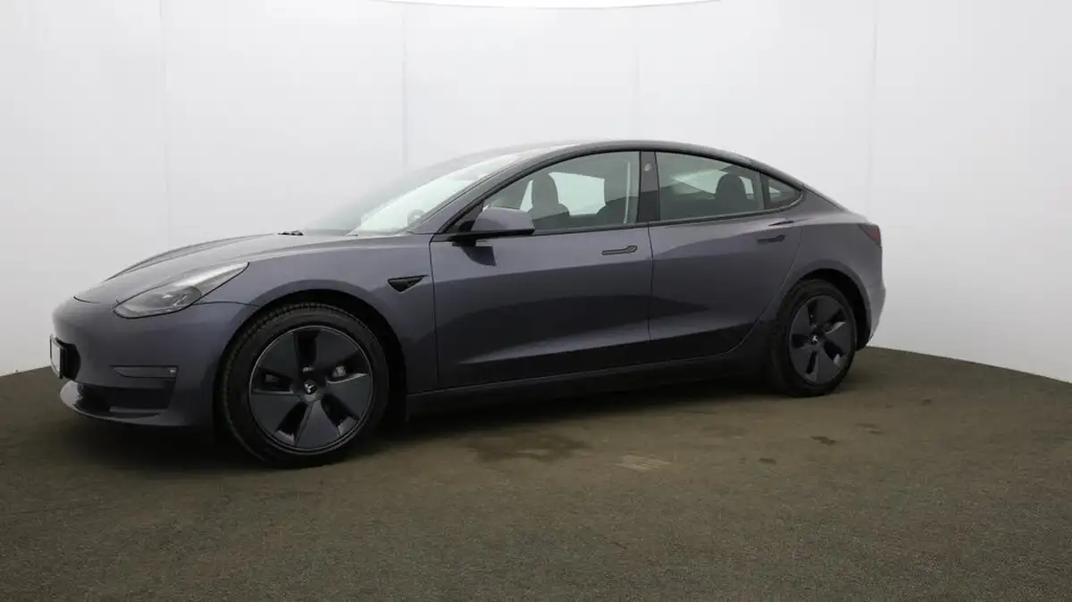 2021-tesla-model-3-e-long-range-4x4-big-37