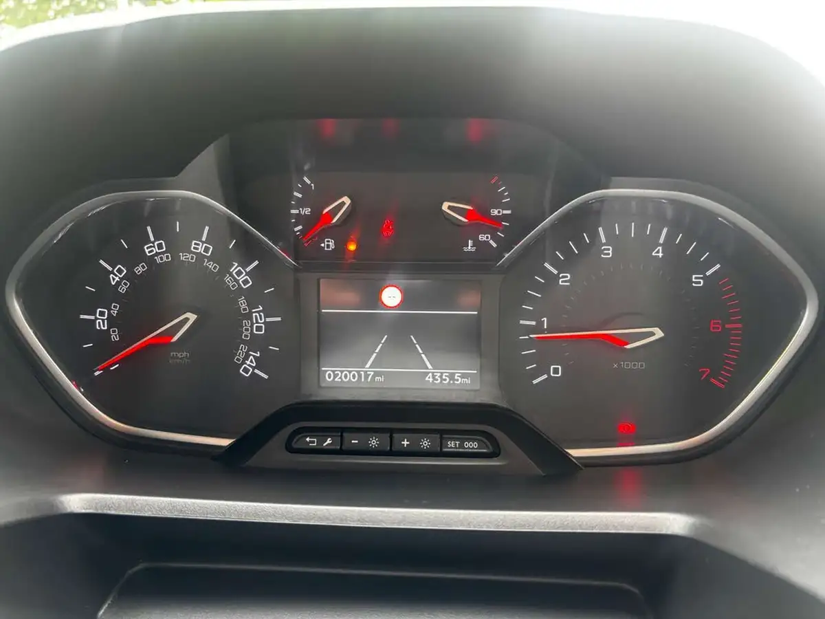 2019-peugeot-rifter-15-bluehdi-allure-100bhp-standard-big-37