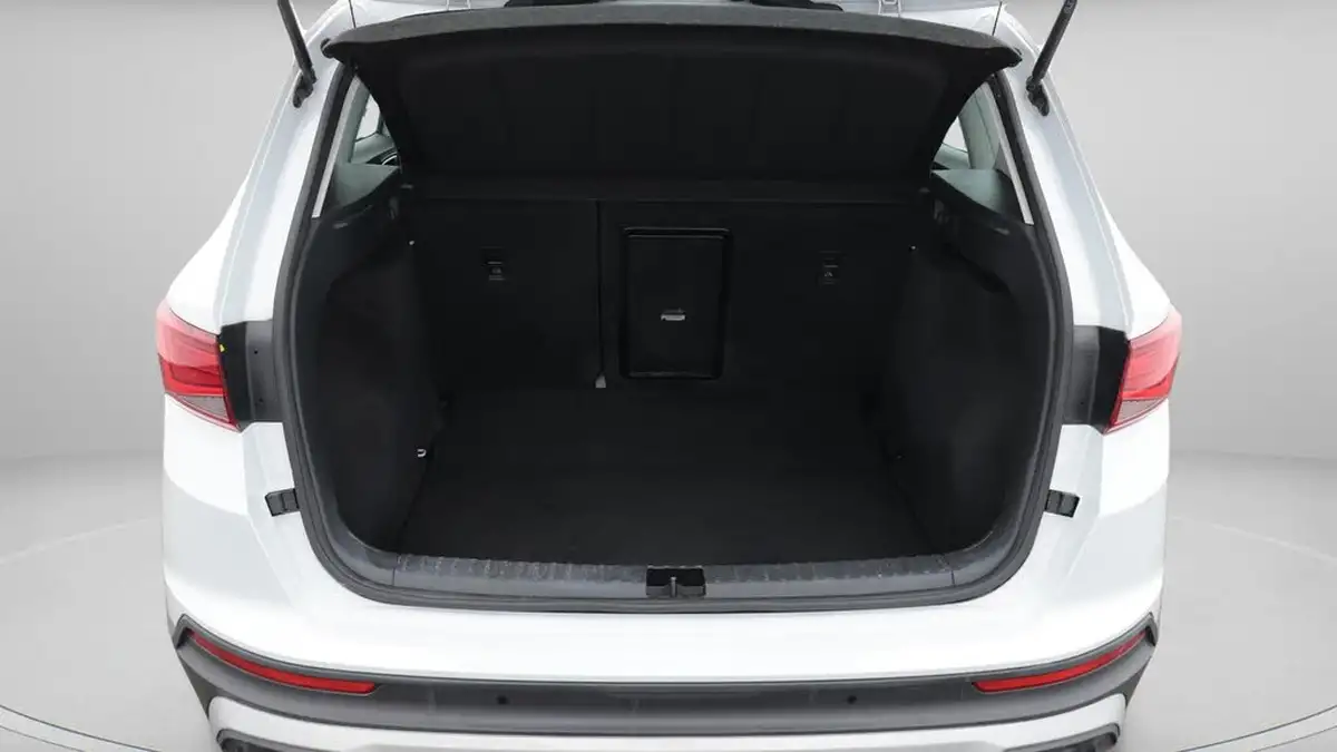 2022-seat-ateca-20tdi-se-technology-150ps-dsg-big-17
