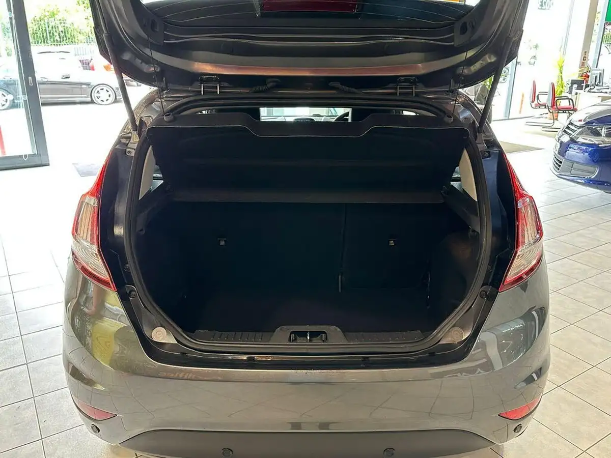 2016-ford-fiesta-10t-titanium-100ps-ecoboost-ss-5d-big-32