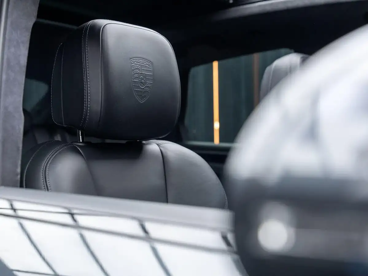 2020-porsche-macan-29-v6-turbo-big-23