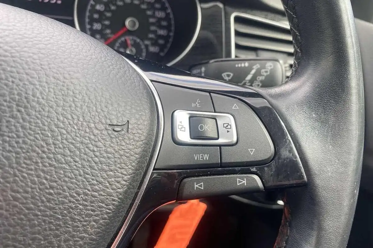 2019-volkswagen-golf-sv-15-tsi-gt-edition-130ps-big-16