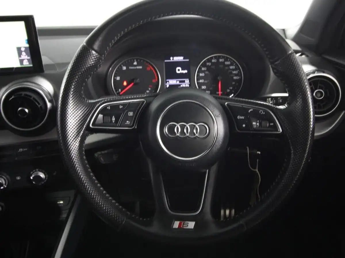 2018-audi-q2-16tdi-s-line-116ps-s-tronic-big-15