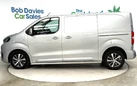 2019-toyota-proace-20d-design-medium-120hpeu6-panel-small-5
