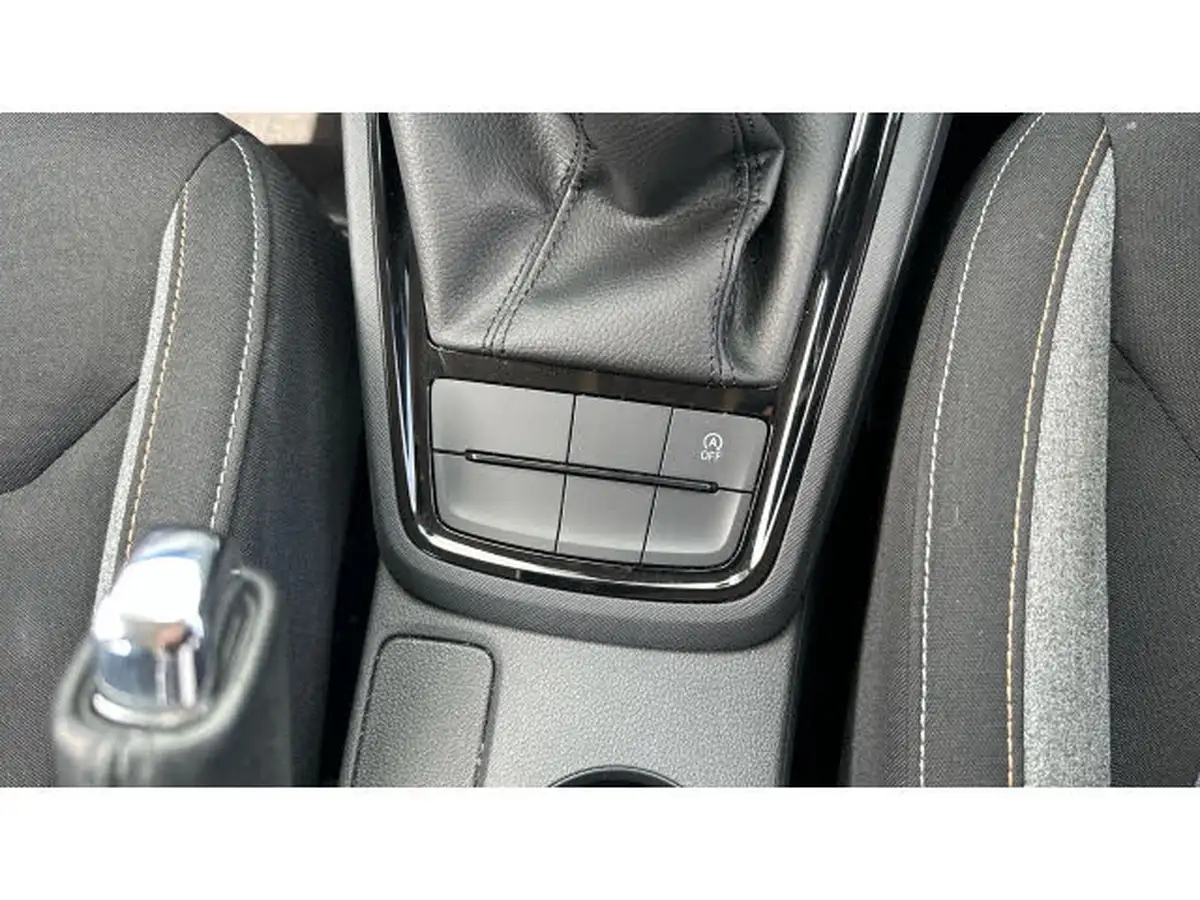 2024-skoda-scala-10-tsi-se-116ps-big-36