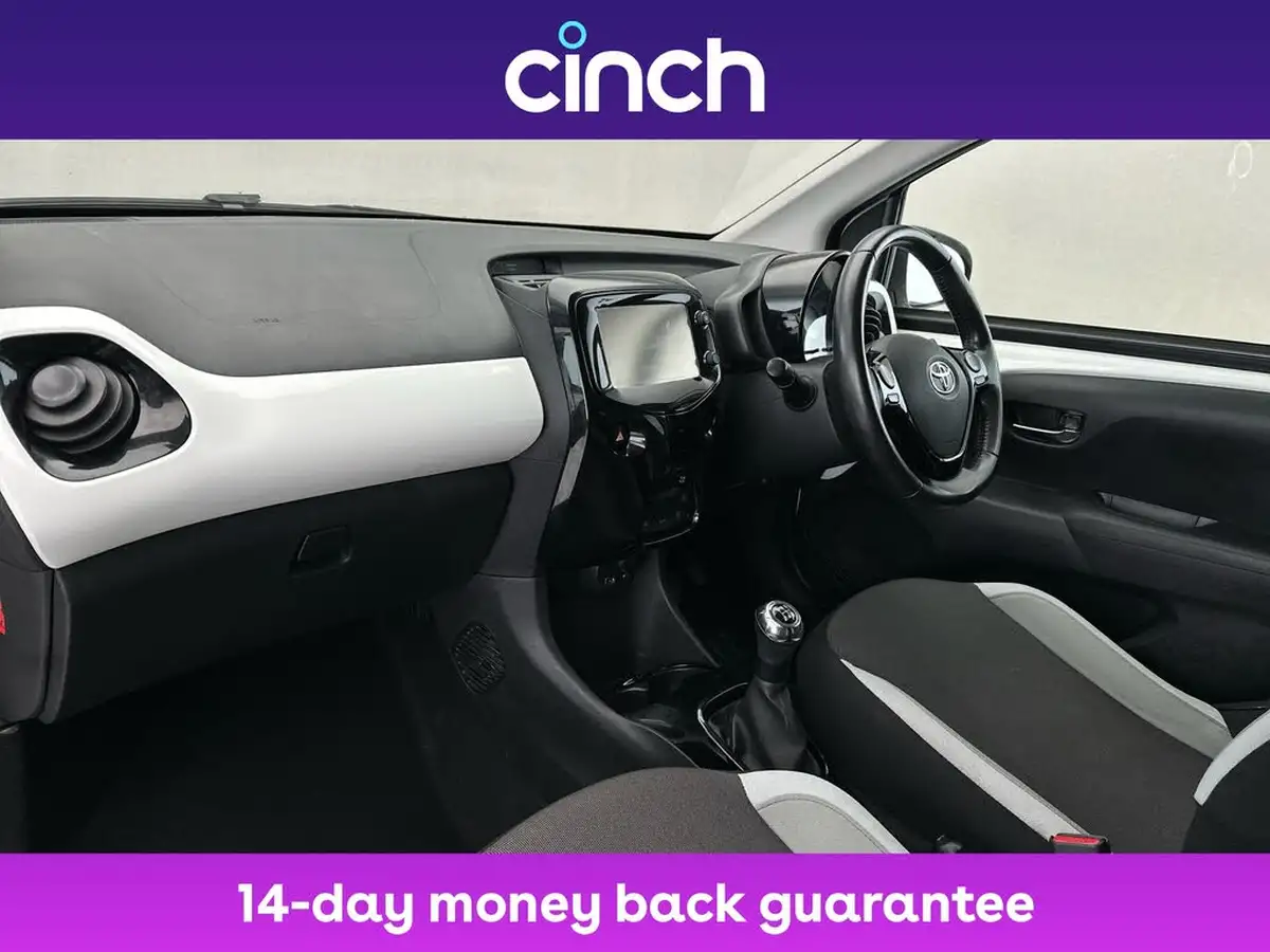 2018-toyota-aygo-10-vvt-i-x-press-71bhp-big-13