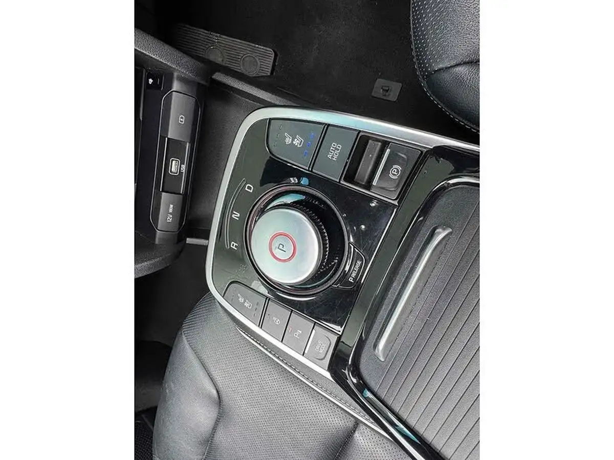 2021-kia-e-niro-ev-4-big-30