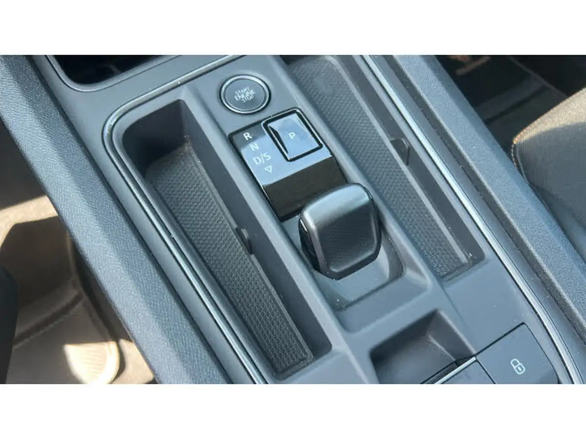 2024-cupra-formentor-14-e-hybrid-v1-big-12