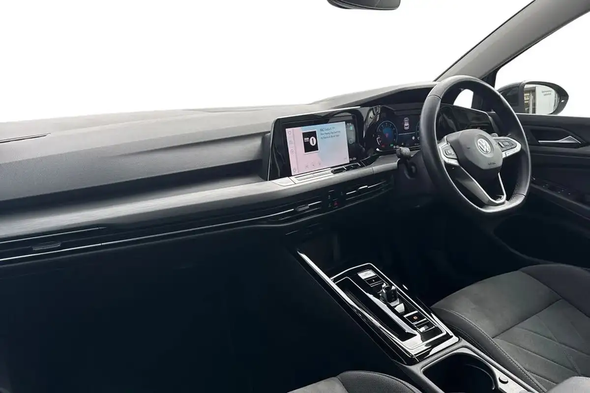 2022-volkswagen-golf-15-etsi-style-150ps-hatchback-big-14