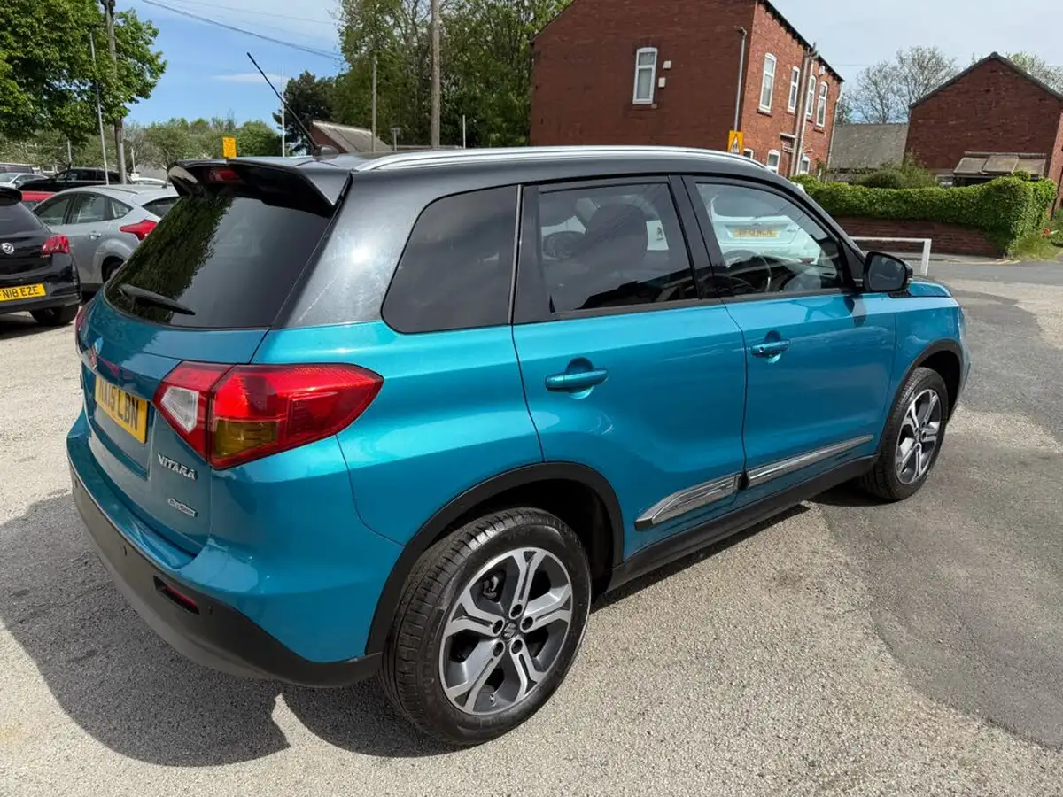 2015-suzuki-vitara-16-sz5-allgrip-urban-pack-big-4