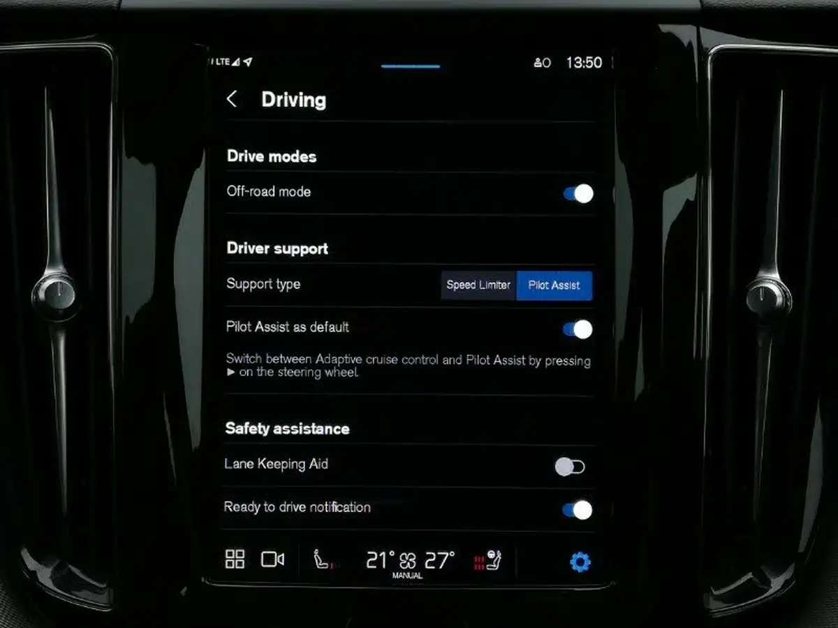 2023-volvo-xc60-20-b5-plus-big-14