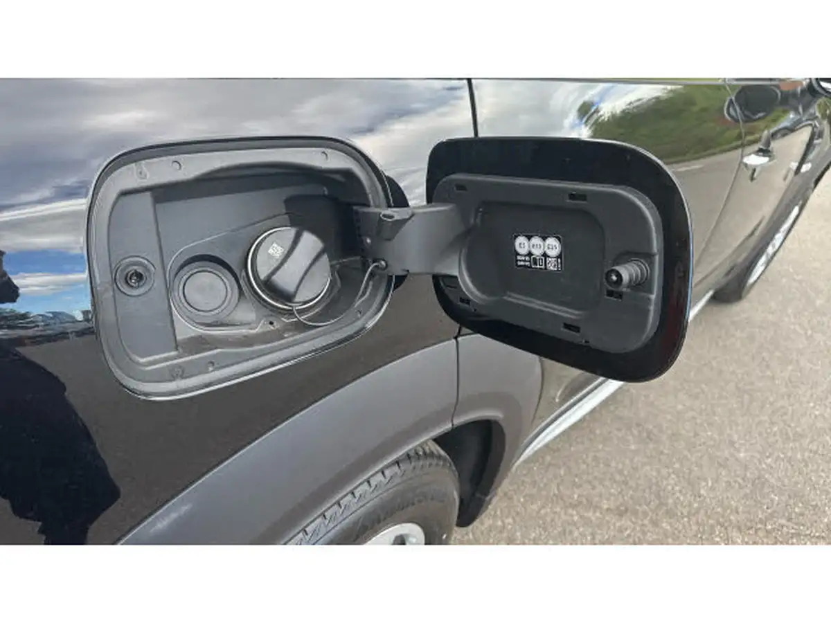 2021-mini-countryman-15-cooper-classic-auto-big-46