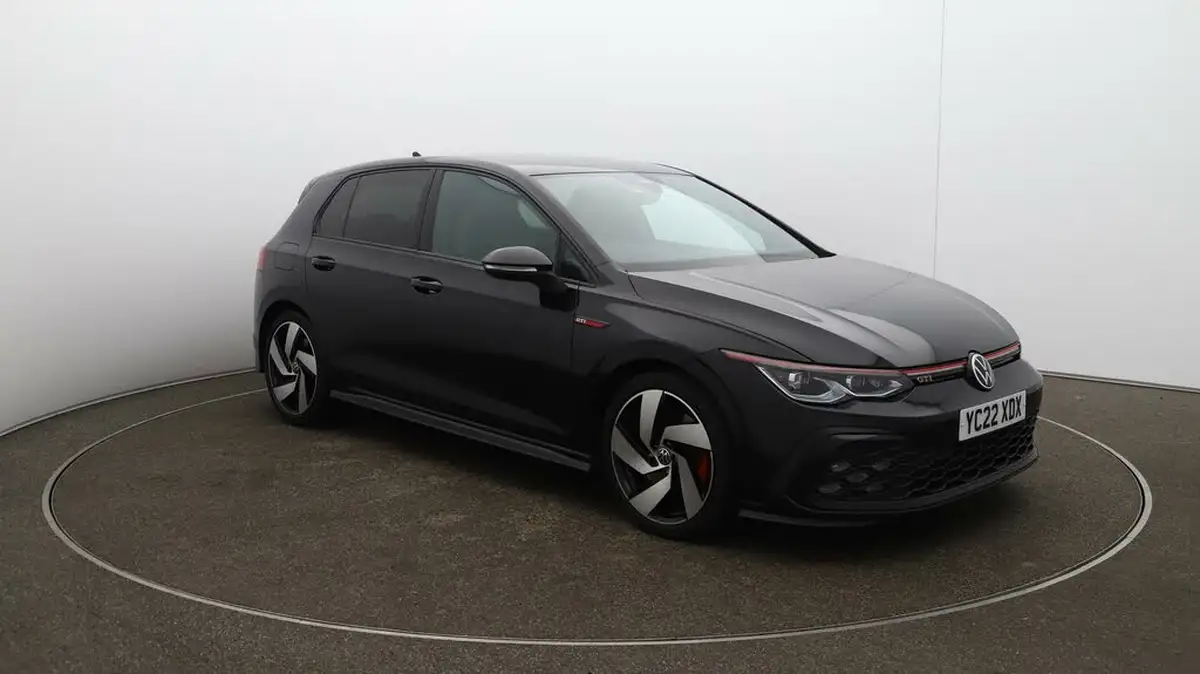 2022-volkswagen-golf-20-tsi-gti-dsg-big-46