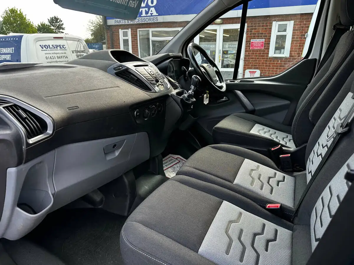 2016-ford-transit-custom-20tdci-270-l1h2-limited-130pseu6-big-22