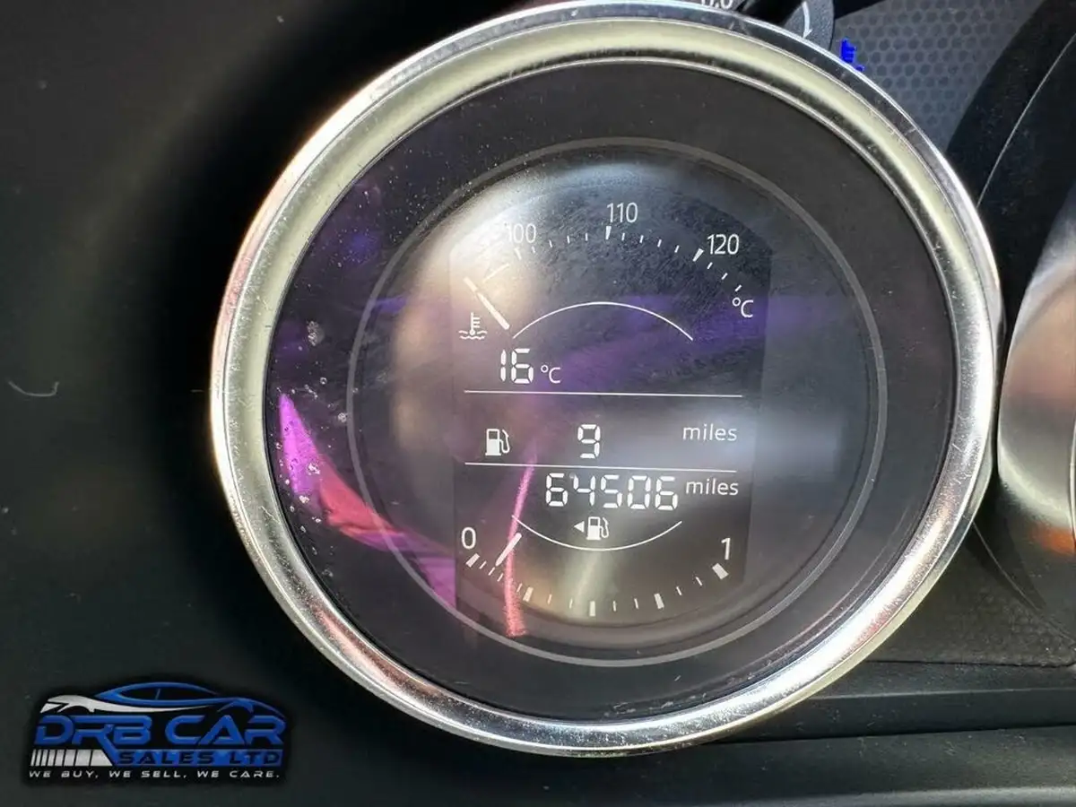 2016-mazda-mx-5-15-se-l-nav-big-14