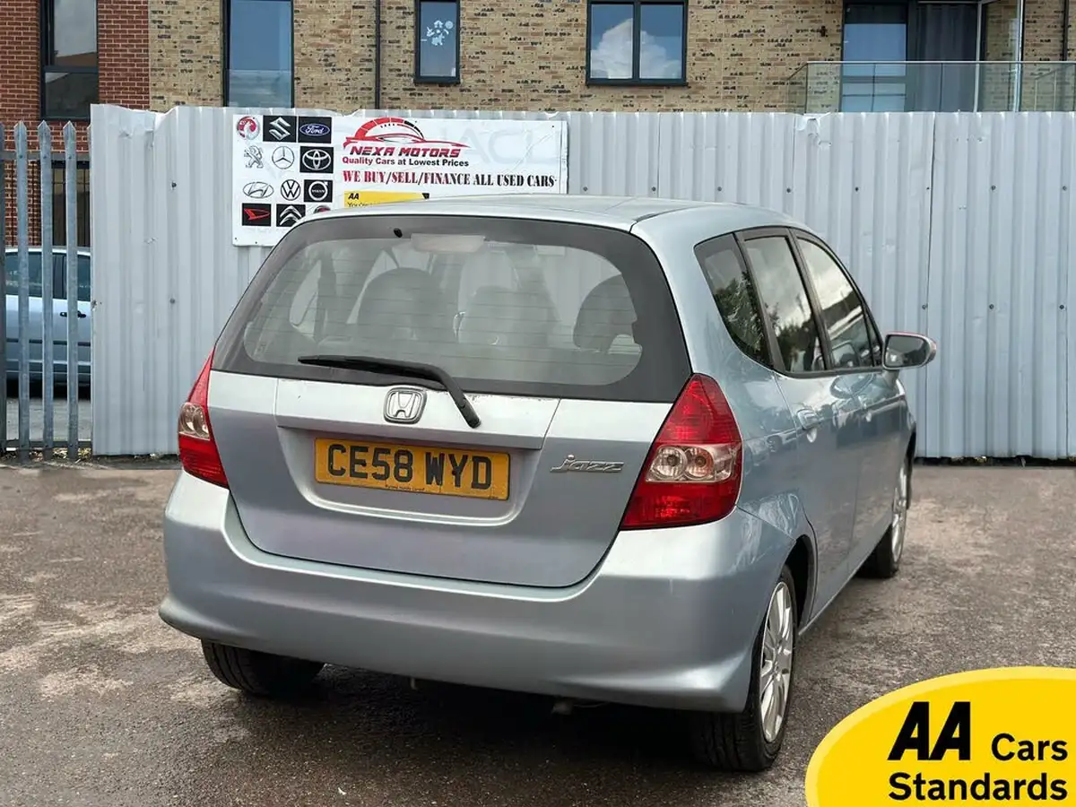 2008-honda-jazz-14-se-big-5