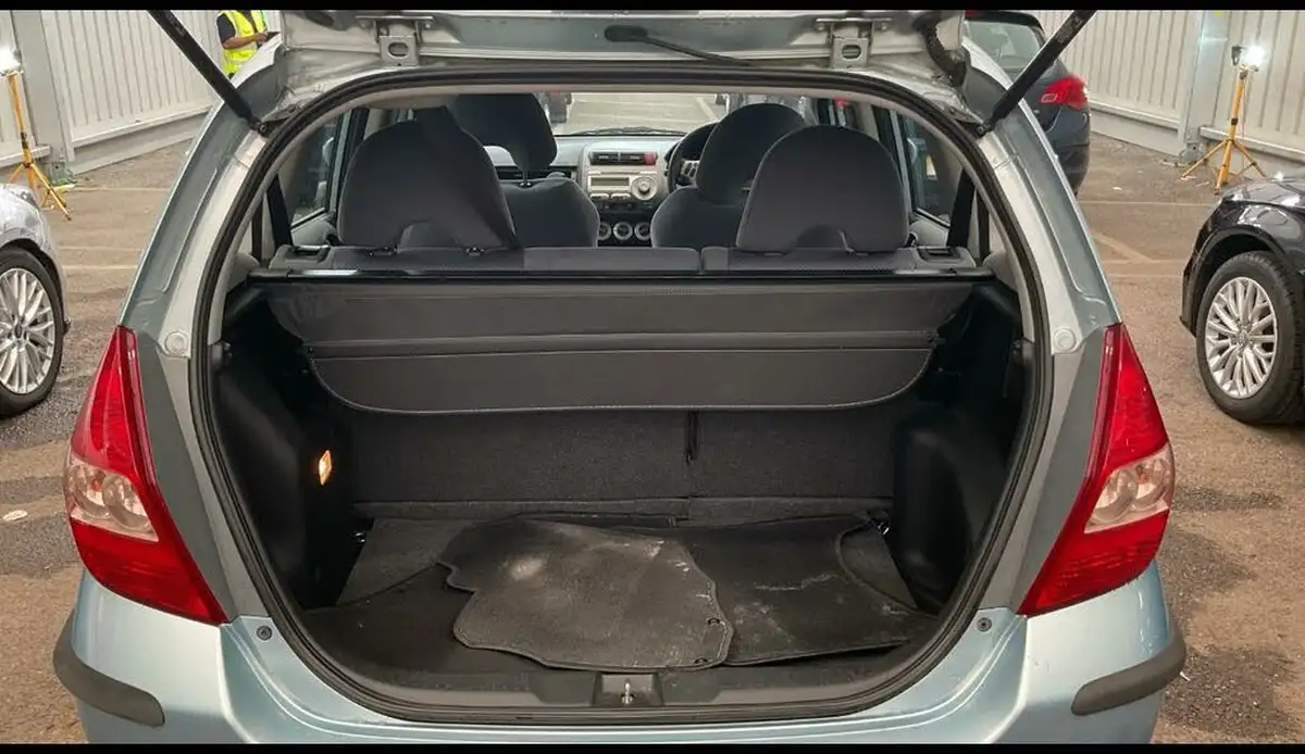 2007-honda-jazz-14-se-cvt-7-big-8