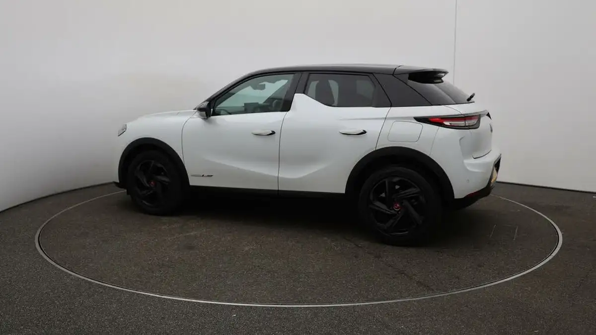 2022-ds-ds-3-crossback-12-puretech-performance-line-130ps-big-43