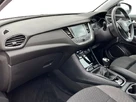 2021-vauxhall-grandland-x-12-sri-nav-small-8