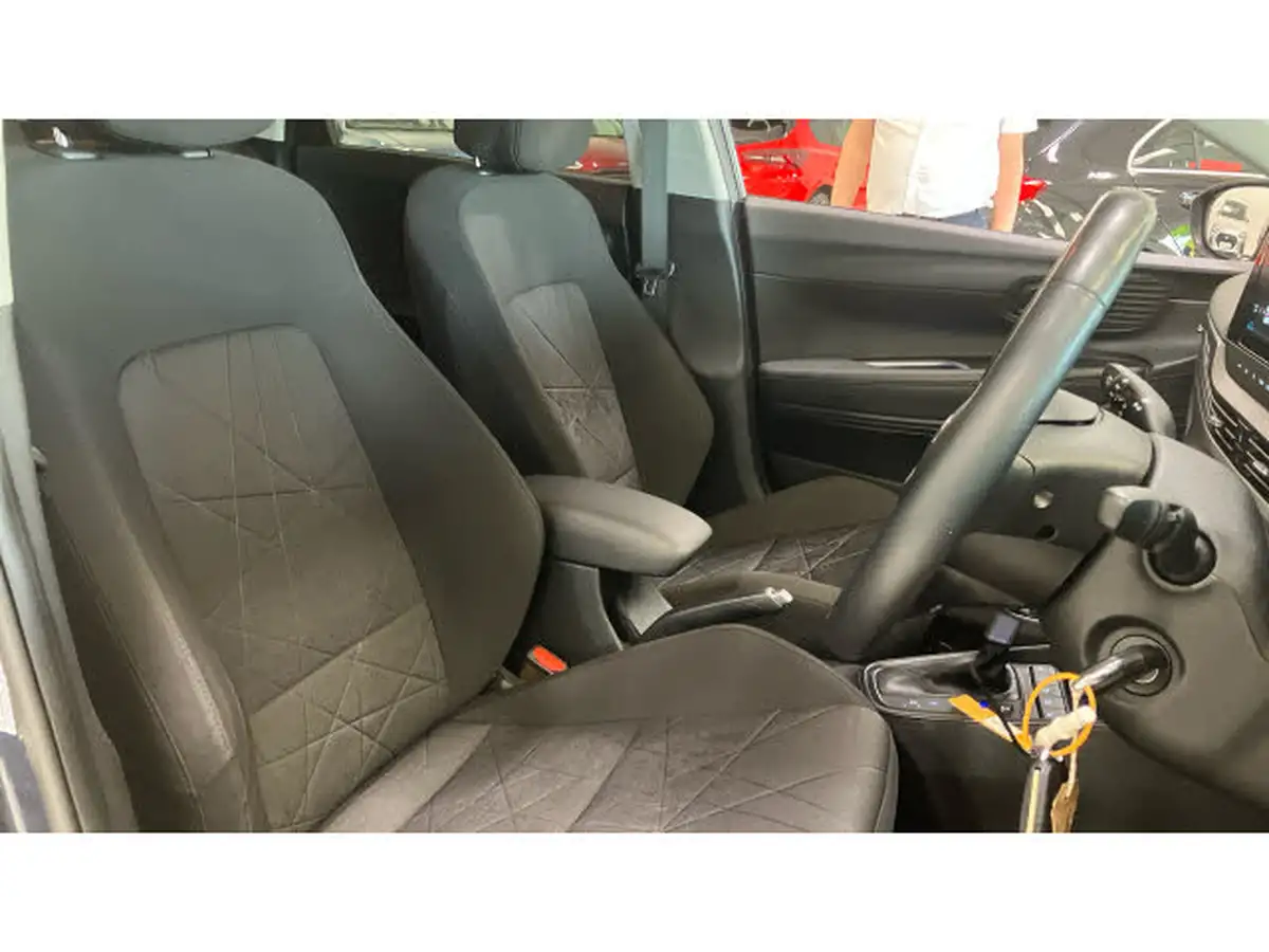 2022-hyundai-bayon-10-t-gdi-premium-100ps-dct-big-31
