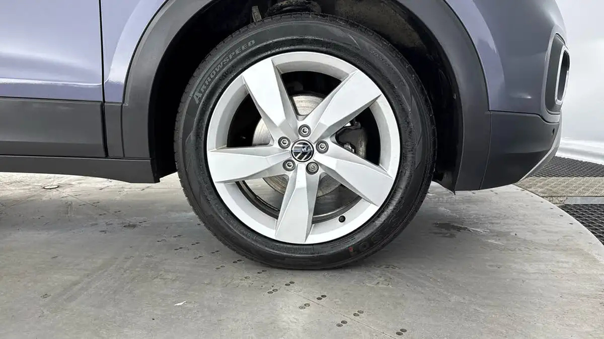 2022-volkswagen-t-cross-10-tsi-sel-dsg-big-23