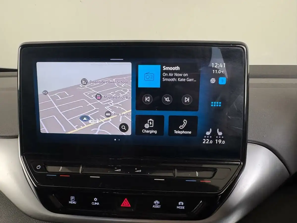2021-volkswagen-id4-e-first-edition-big-37