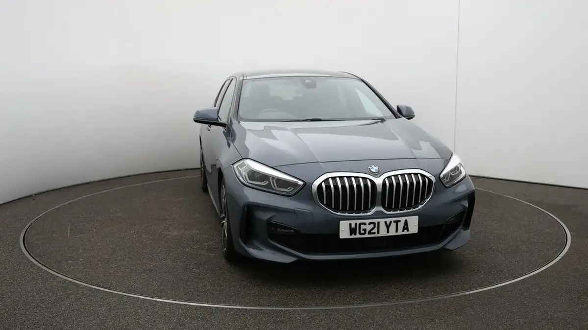 2021-bmw-1-series-15-118i-m-sport-lcp-dct-big-41