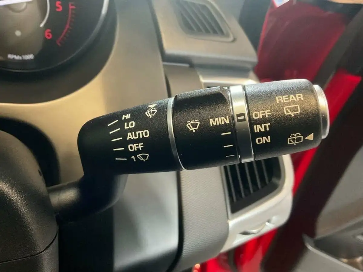 2019-jaguar-e-pace-20-i4d-r-dynamic-150ps-big-30
