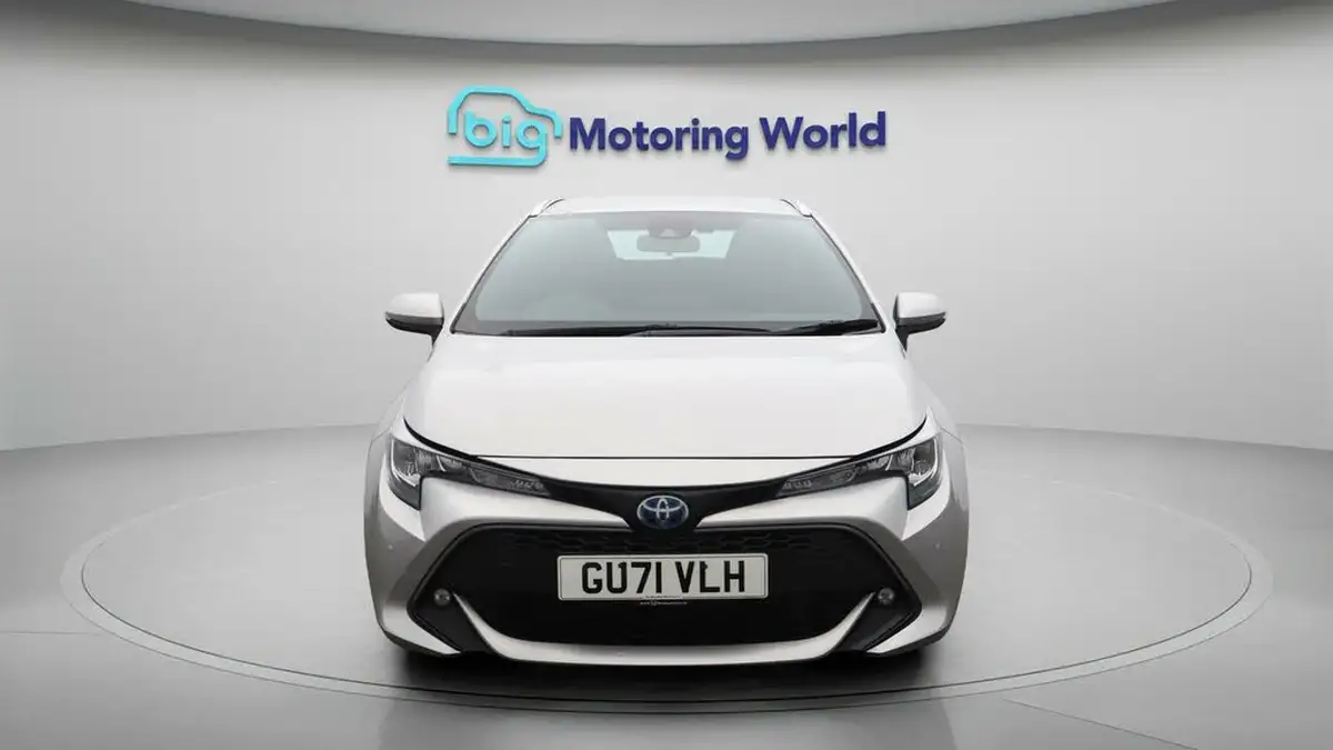2021-toyota-corolla-18-vvt-i-icon-tech-spare-wheel-touring-sports-5d-big-1