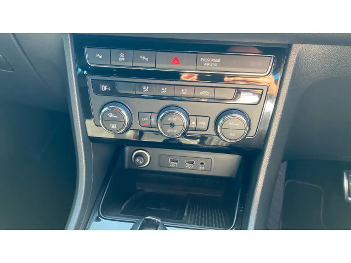 2019-seat-cupra-ateca-20-tsi-big-34