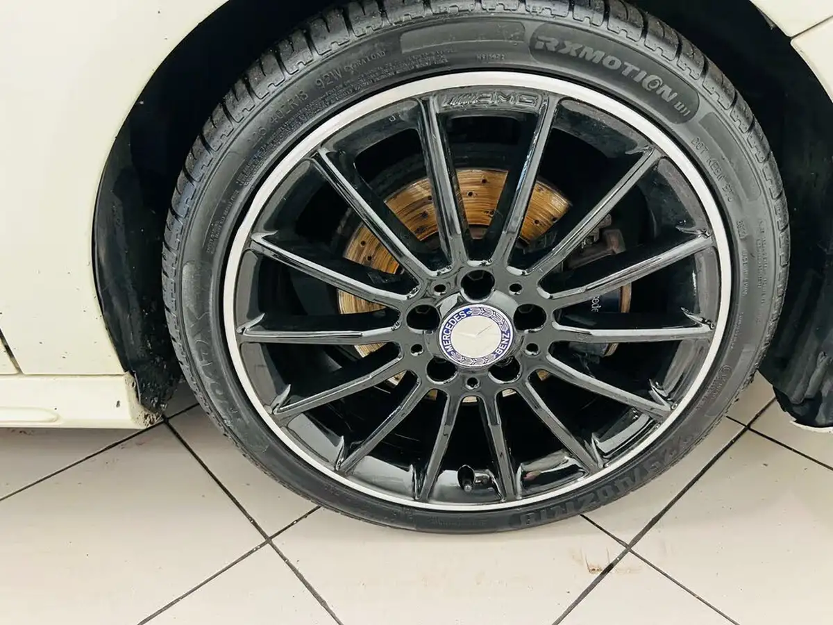 2014-mercedes-benz-a-class-18-cdi-a200-amg-sport-big-26