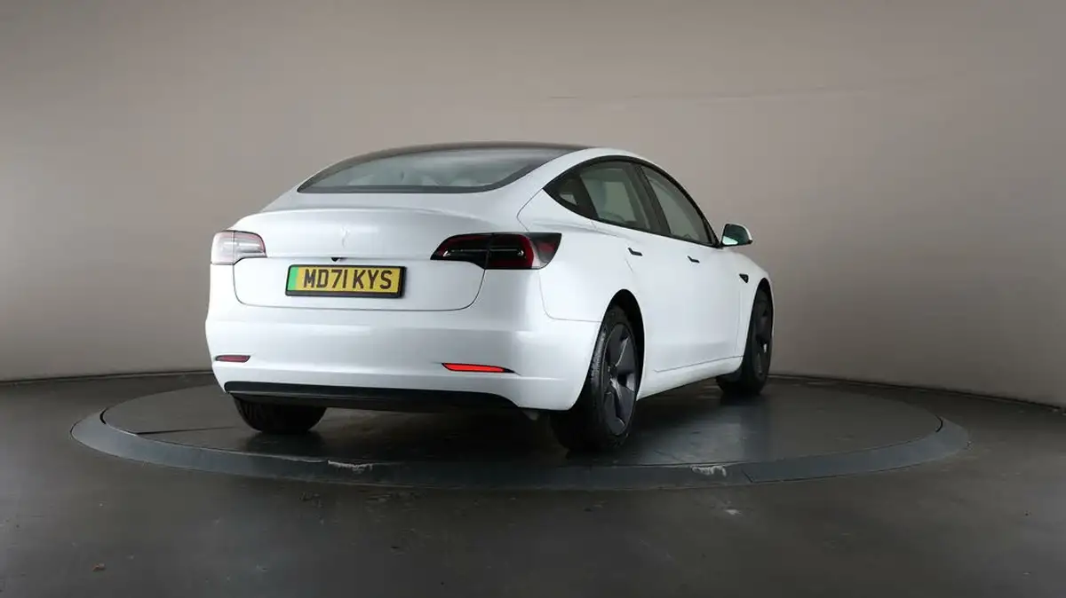 2021-tesla-model-3-e-standard-plus-big-68