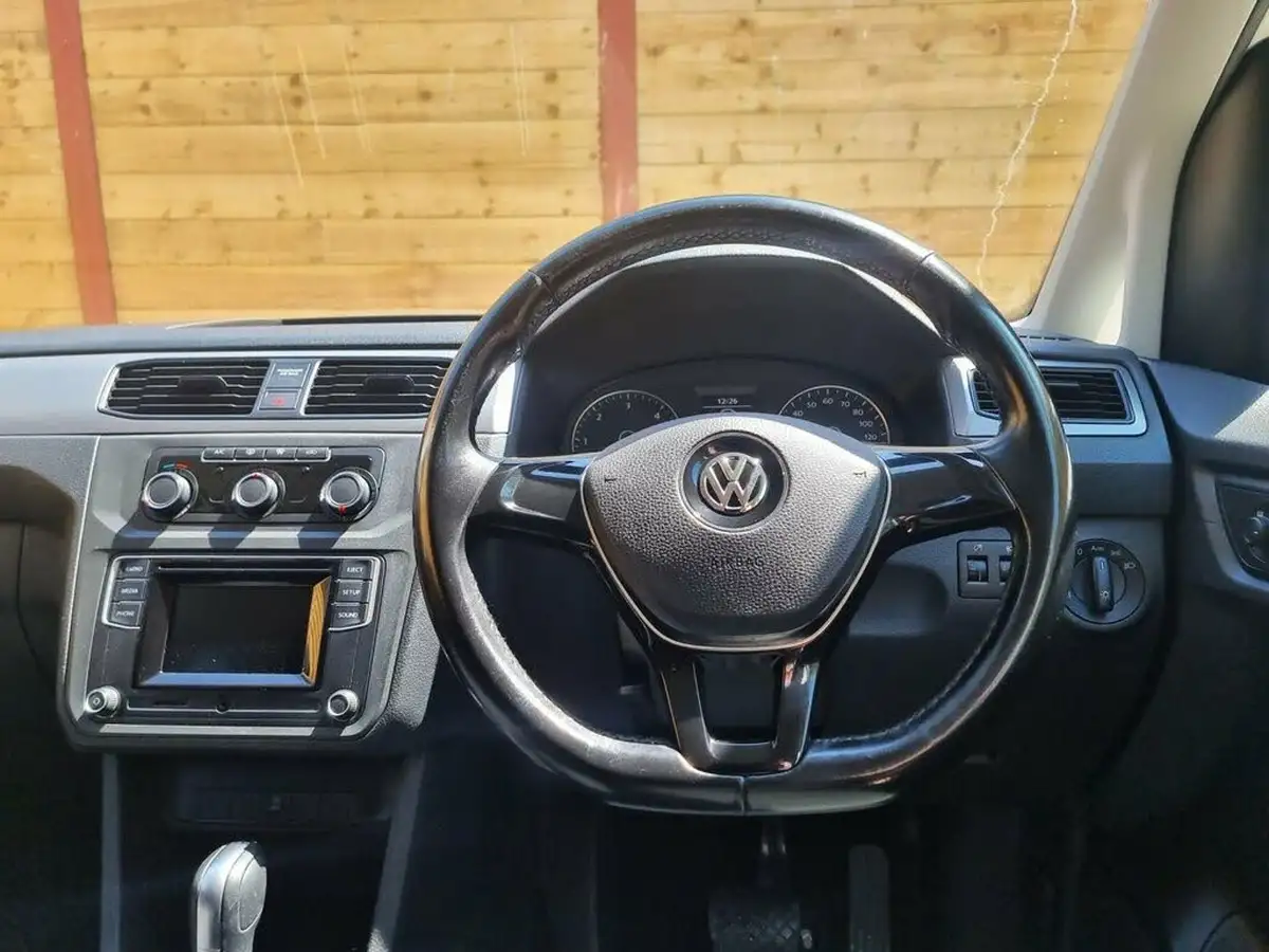 2017-volkswagen-caddy-maxi-life-20tdi-c20-102ps-dsg-big-1