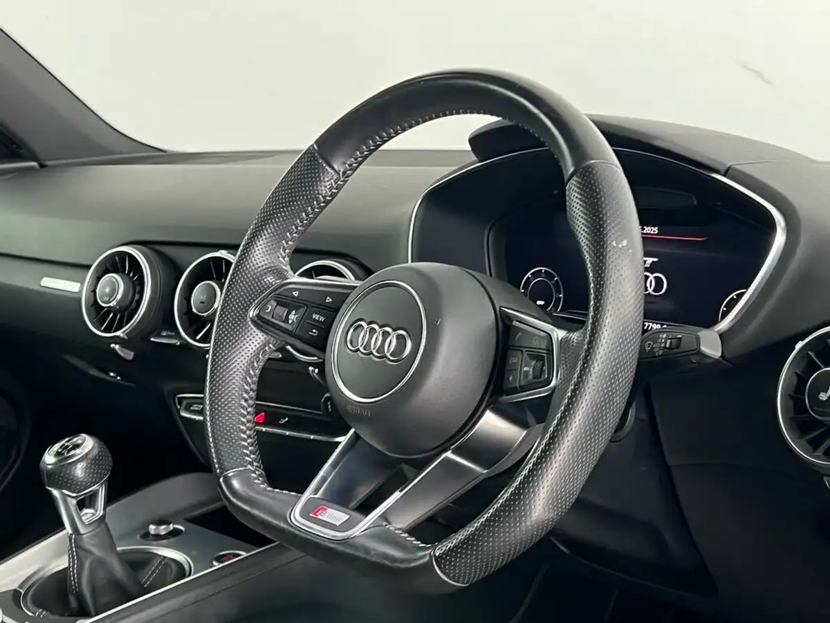 2016-audi-tt-coupe-20tdi-ultra-s-line-big-14