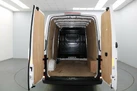 2024-volkswagen-crafter-small-11