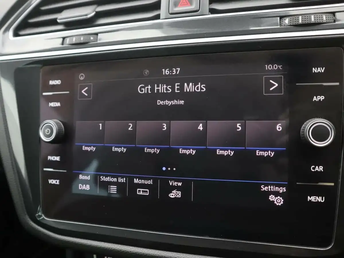 2019-volkswagen-tiguan-15-tsi-se-navigation-130ps-big-22