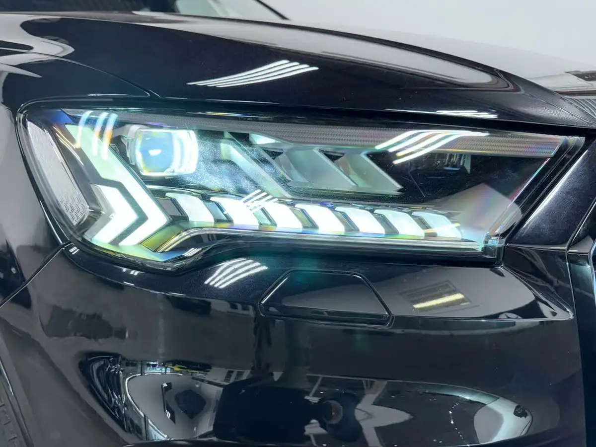2021-audi-q7-30-45-tdi-black-edition-big-13